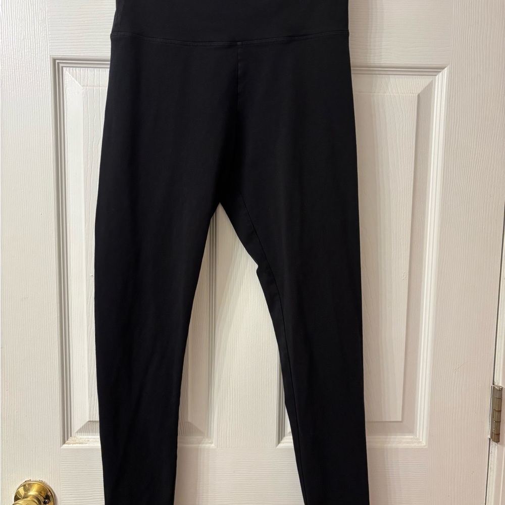 PINK Victoria's Secret Black Yoga Leggings